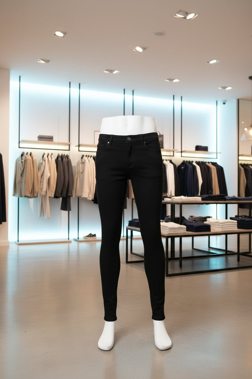 Jeans Ajustados Elásticos Negros