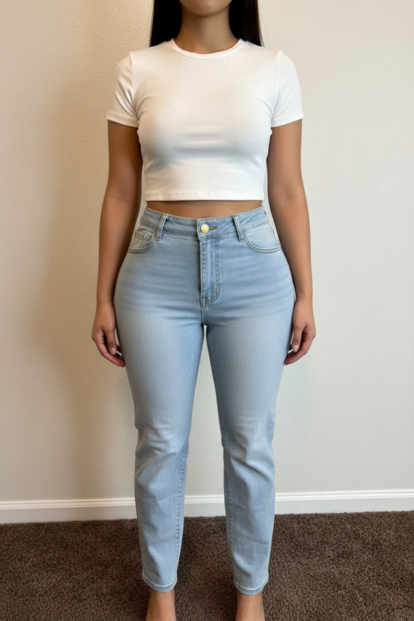 LIGHT BLUE JEANS